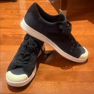 Geox Men's Black and White Sneakers